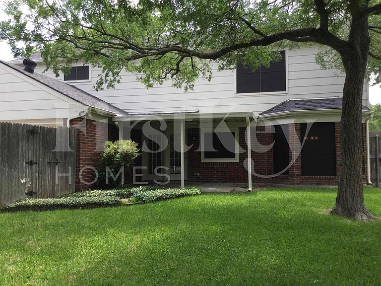 1403 Bradford Pl — Photo 23