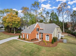 5935 Waterford Pl, Suwanee, GA 30024