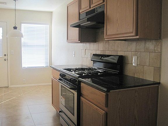 2nd image of 3114 Becker Glen St