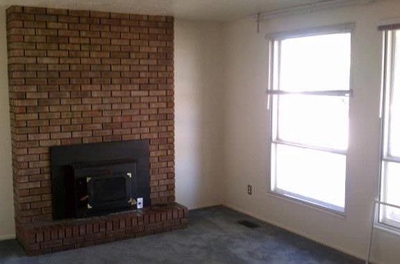 3rd image of 12742 S Gilbert Dr