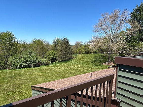 2nd image of 36 Highland Cir