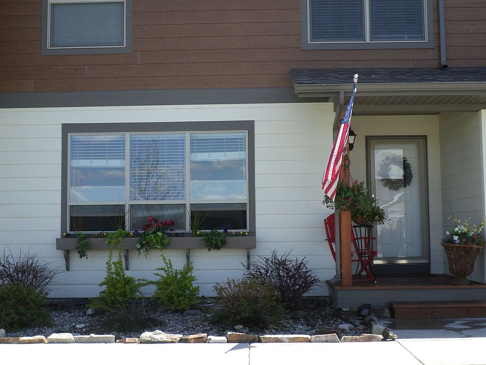 1st image of 70 N River Rock Dr