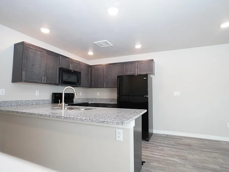 435 2nd Ave N #3 — Photo 17