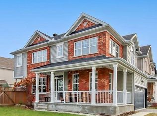 40 Pondhawk Way, Ottawa, ON K2J 5Z2