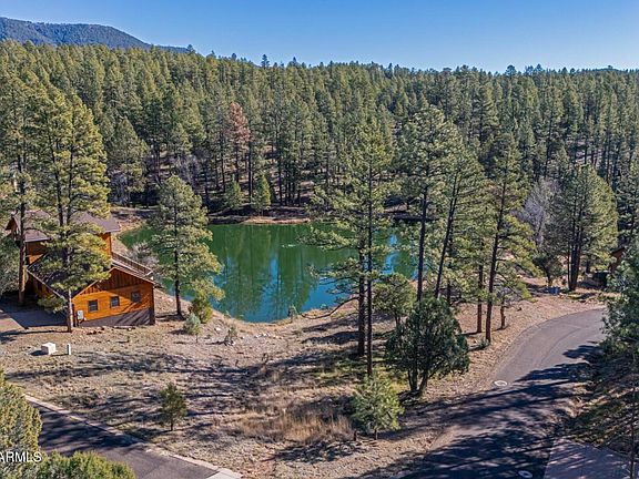 2nd image of 144 HUNTER CREEK Drive #144