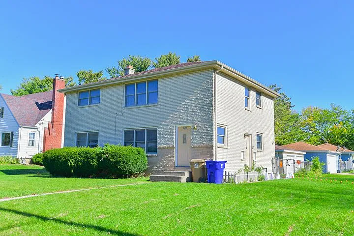 4927 40th Ave #UPPER