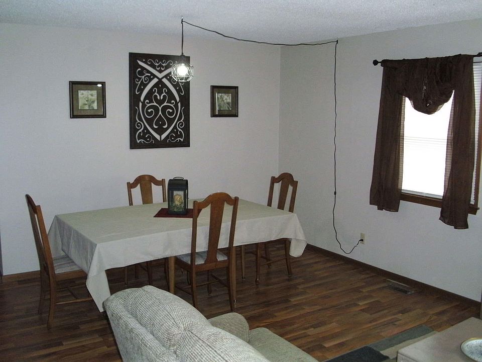 1st image of 701 Q Ave