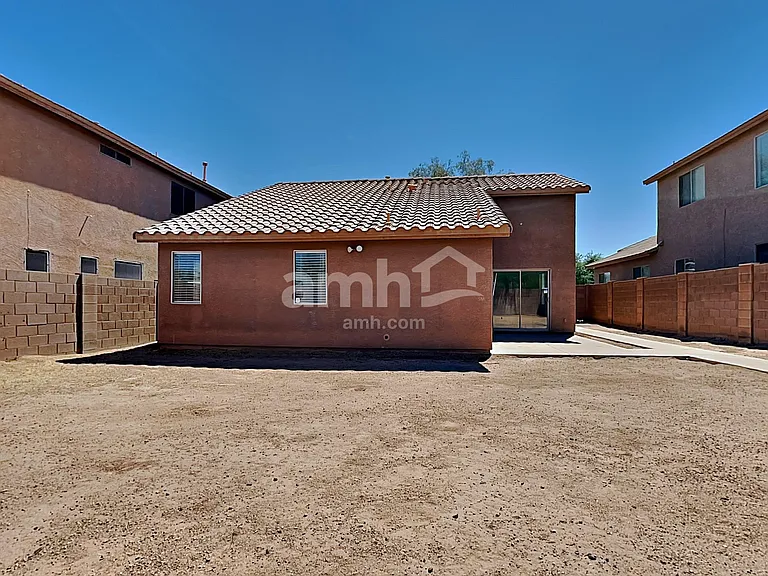 7202 S 45th Ave — Photo 16