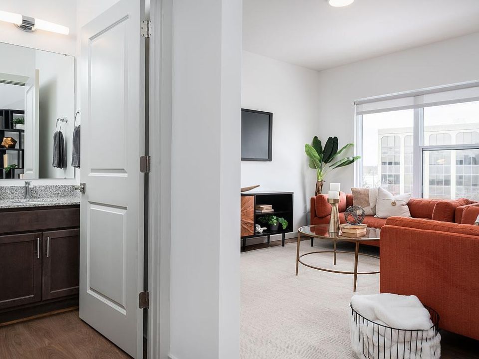 144 Merchant St 223, Cincinnati, OH 45246 Zillow