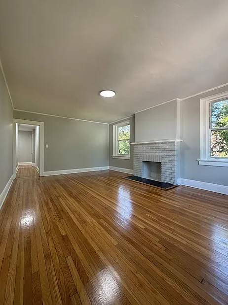 2 bed, $2,045 — Photo 4