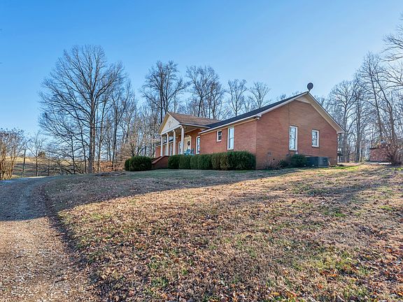 2nd image of 729 Rabbit Trail Rd