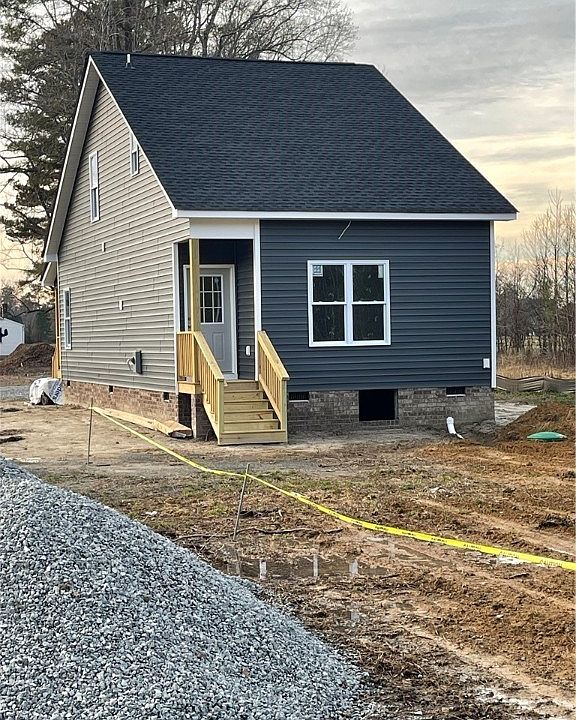 2nd image of 19546 Westall Ln