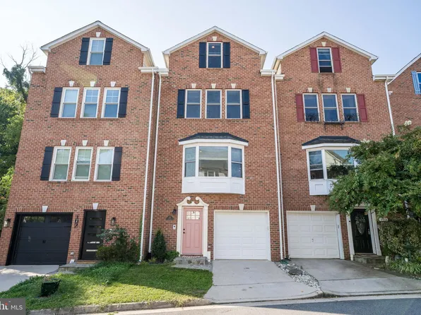 105 E Colonial Dr, Occoquan, VA 22125