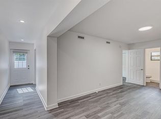 2629 E Way APT 3, West Palm Beach, FL 33404