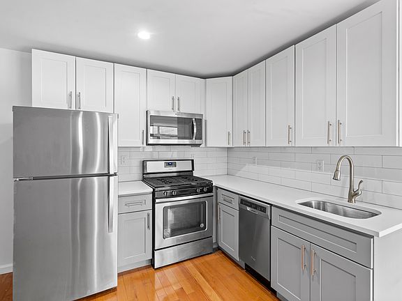 5th image of 501 W 158th St #5C