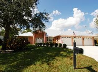 4092 SW Lakewood Dr, Palm City, FL 34990