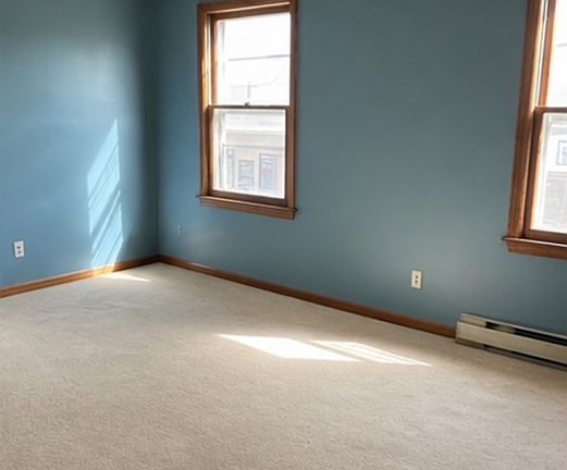 4th image of 39 E Main St APT 2