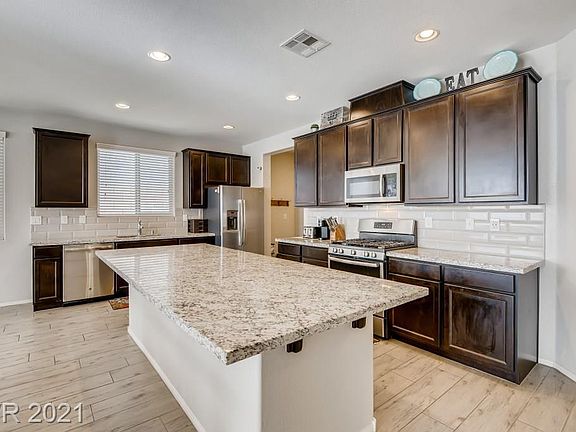 5th image of 9361 Wittig Ave