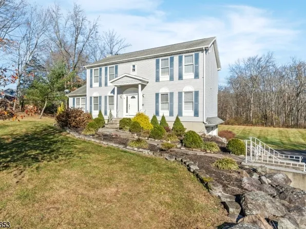 26 Countryside Rd, Knowlton Twp., NJ 07832