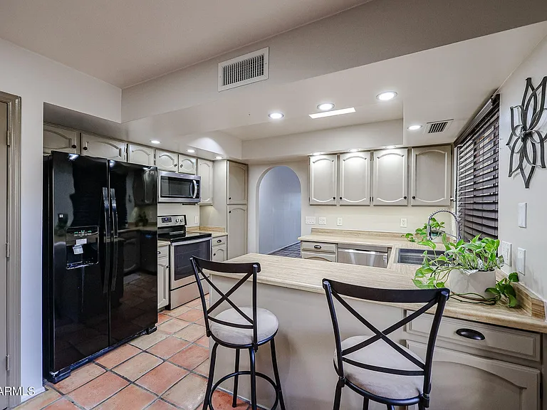 3013 W Phelps Rd — Photo 15