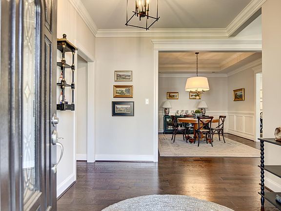 4th image of 1249 Fleming Way