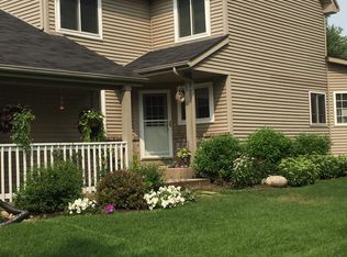 6715 131st St W, Apple Valley, MN 55124