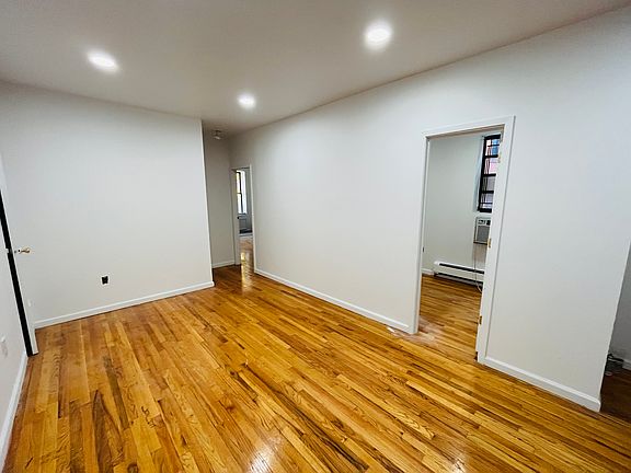 2nd image of 428 W 49th St #4D