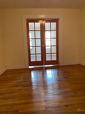 Rented by The MJS Group NY LLC | media 7