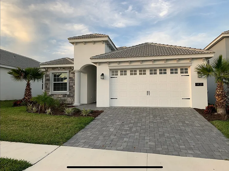 Bunker Dr — Photo 10