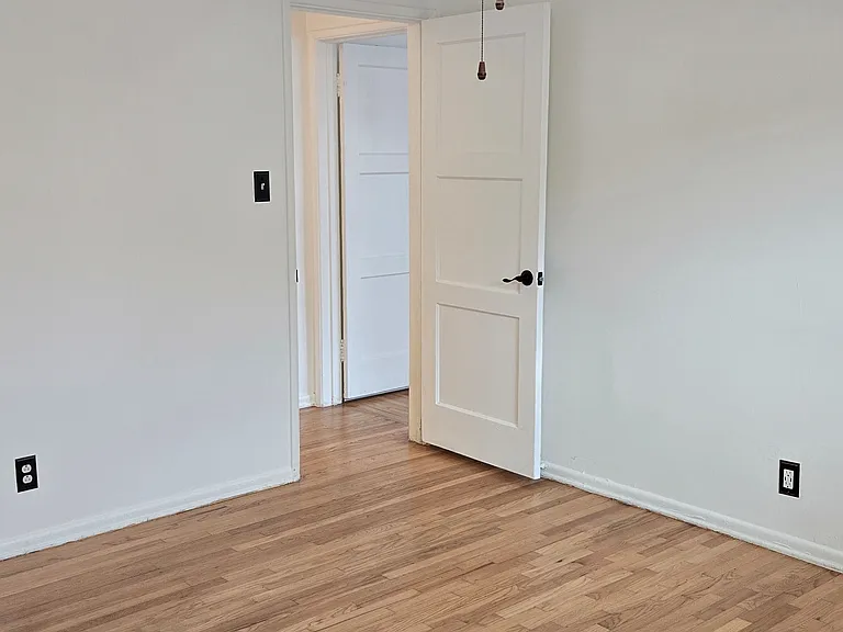 3552 Locke Ave — Photo 19