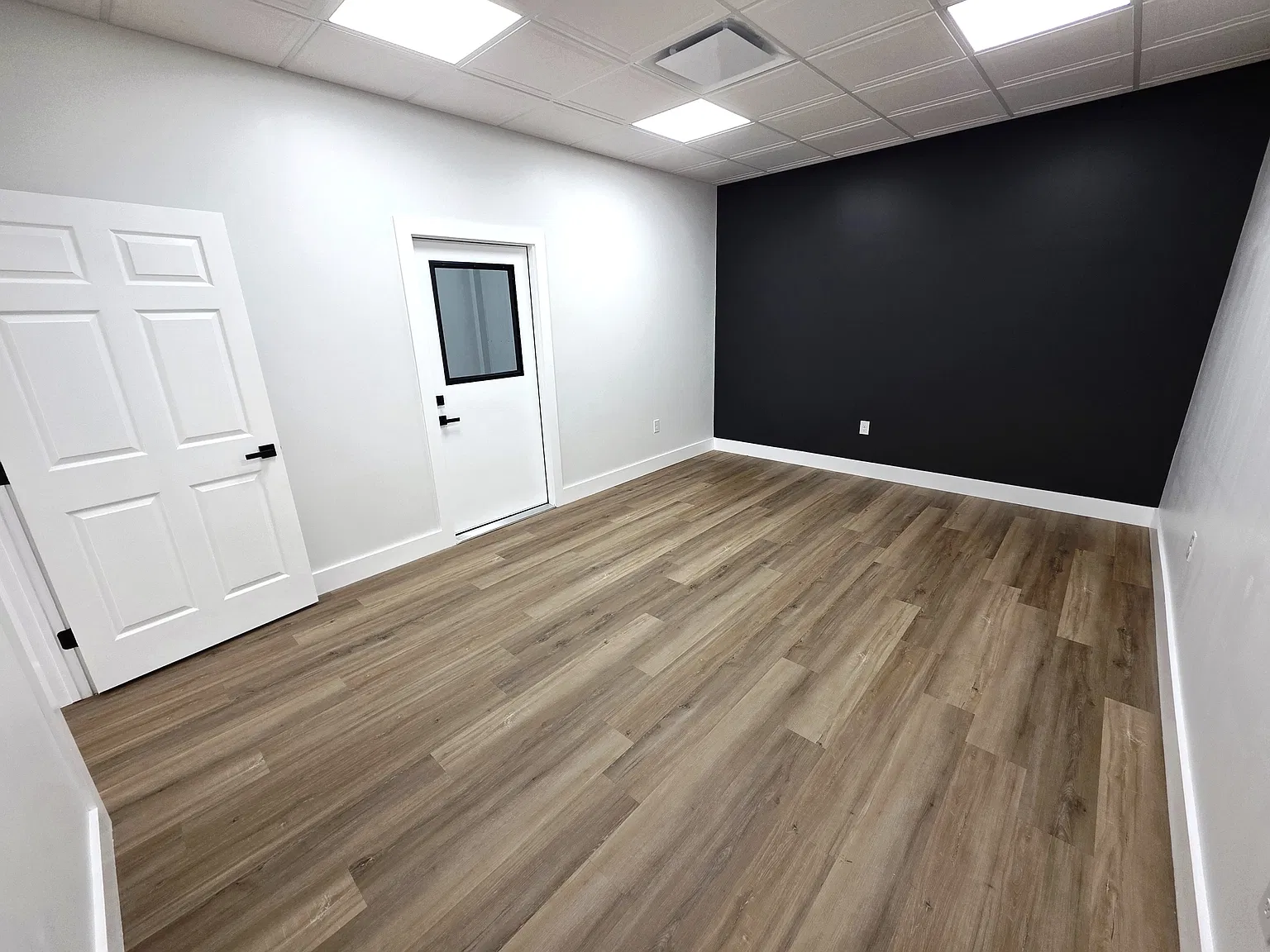 121 Business Park - 14 — Photo 4