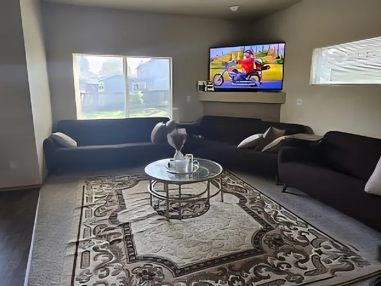 7819 Burgess St W — Photo 5
