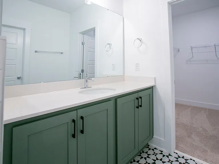 174 Beacon Dr — Photo 15