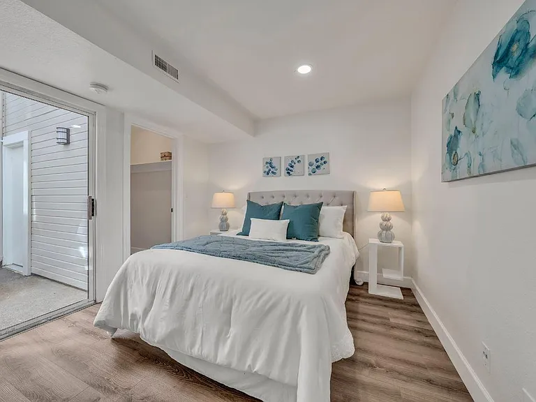 948 Wyandotte Ave #950 — Photo 16
