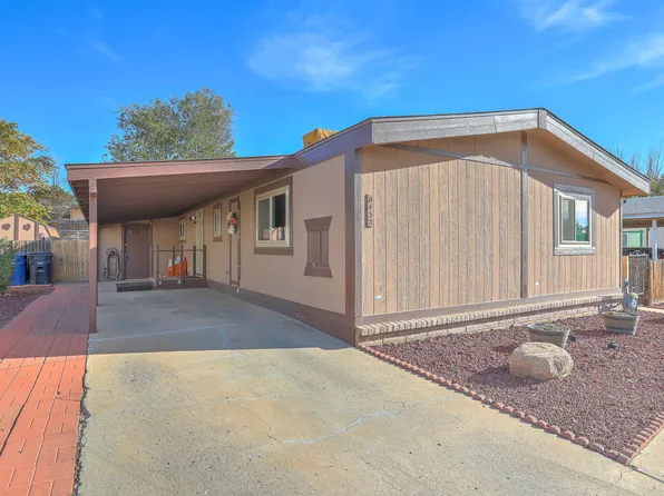 8432 Creek St NE, Albuquerque, NM 87113