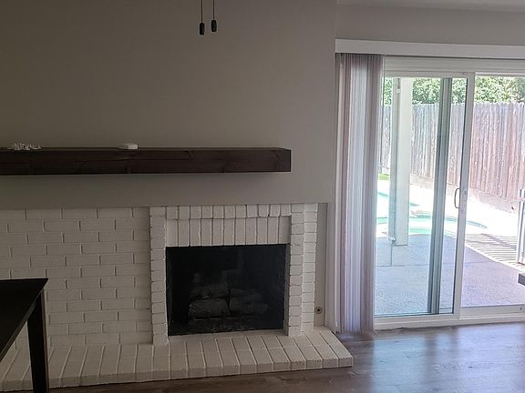 4th image of 2728 Tiber Dr