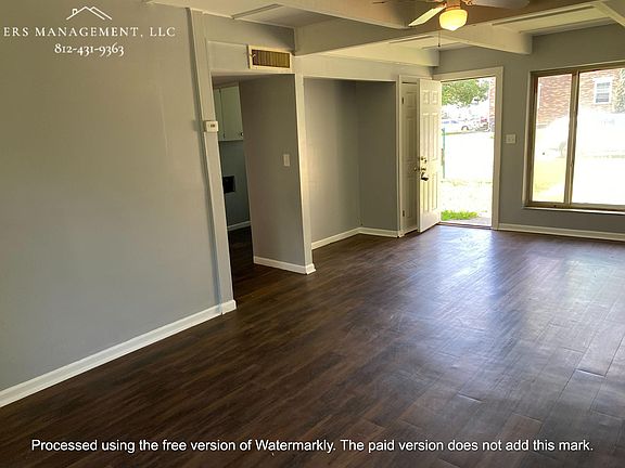 2nd image of 1118 S Villa Dr