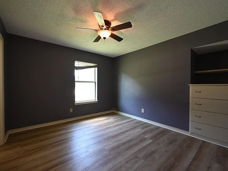 2506 Glen Ct — Photo 19