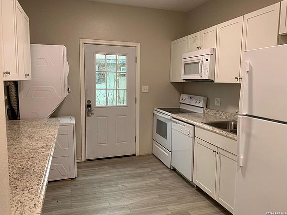 2nd image of 645 N SAN FELIPE AVE