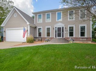 2680 Sandpiper Trl, West Chicago, IL