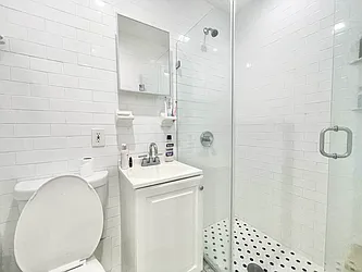 Rented by Century 21 Premier 