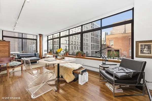 Rented by Curtin Realty Group | media 11