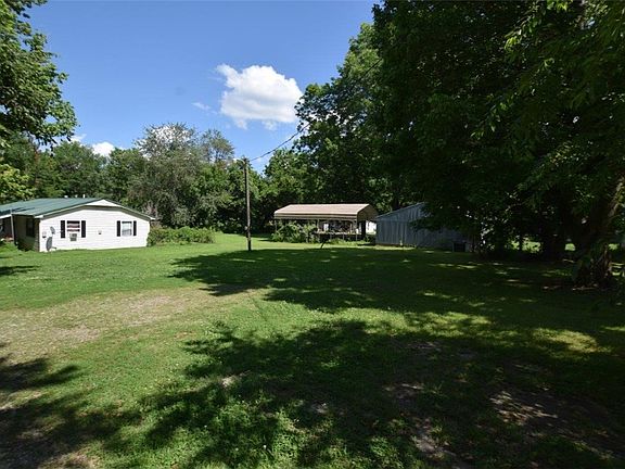 2nd image of 1193 Carrie O Ln #5