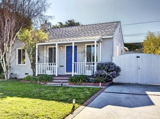 8325 Colegio Dr, Los Angeles, CA 90045