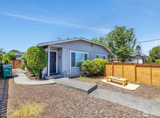 10201 17th Ave SW, Seattle, WA 98146