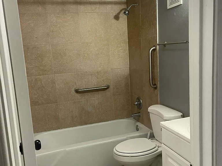 8614 Mettler Dr — Photo 9