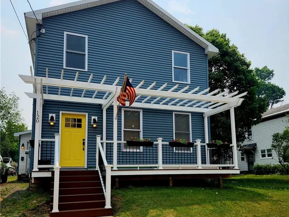 120 White St, Waterville, NY 13480