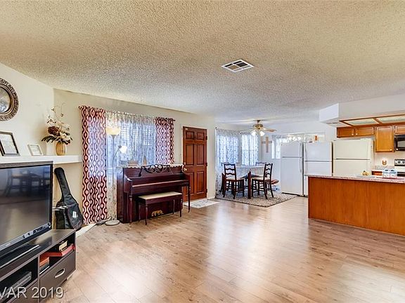 2nd image of 1329 Pinto Rock Ln Unit 201