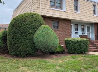 821 Victoria Ct #821, Hillsborough, NJ 08844