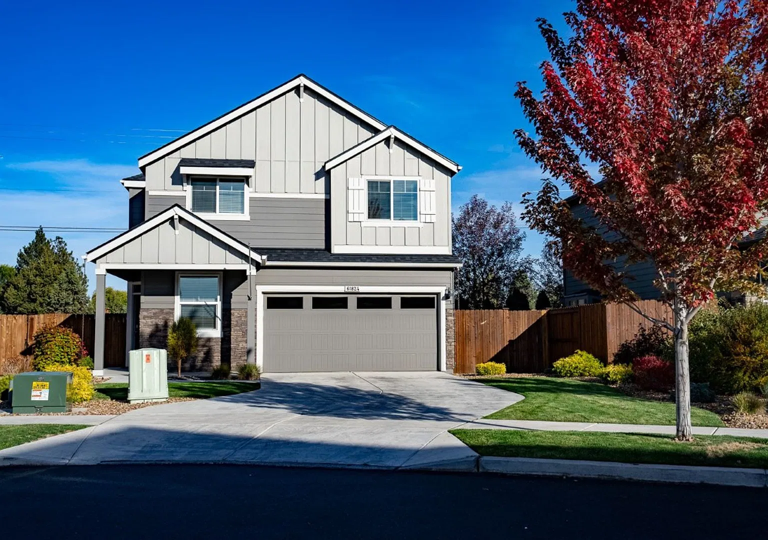 61824 Se Finn Place, Bend, Or 97702 Immaculate Dr Horton 2 Story Home Reduced $200!! — Photo 1